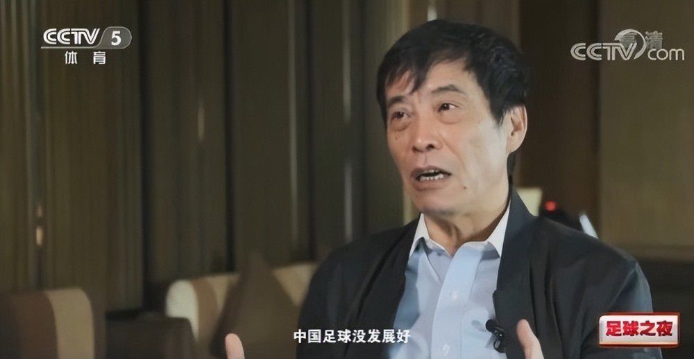 现在我们必须等到骨头愈合，等到他能够忍受疼痛，因为这相当痛苦。